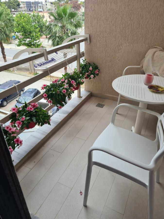 Old Beach Apartment Vlora المظهر الخارجي الصورة